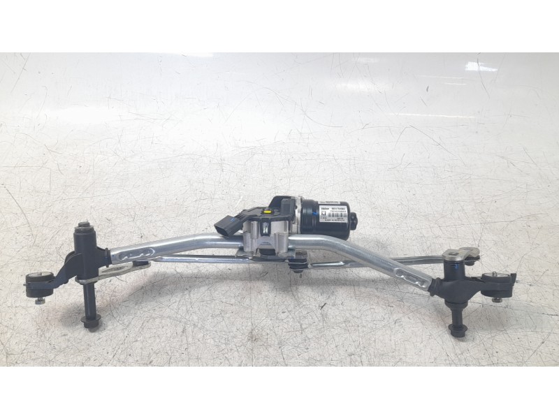 Recambio de motor limpia delantero para opel corsa f gs referencia OEM IAM 9824784980  