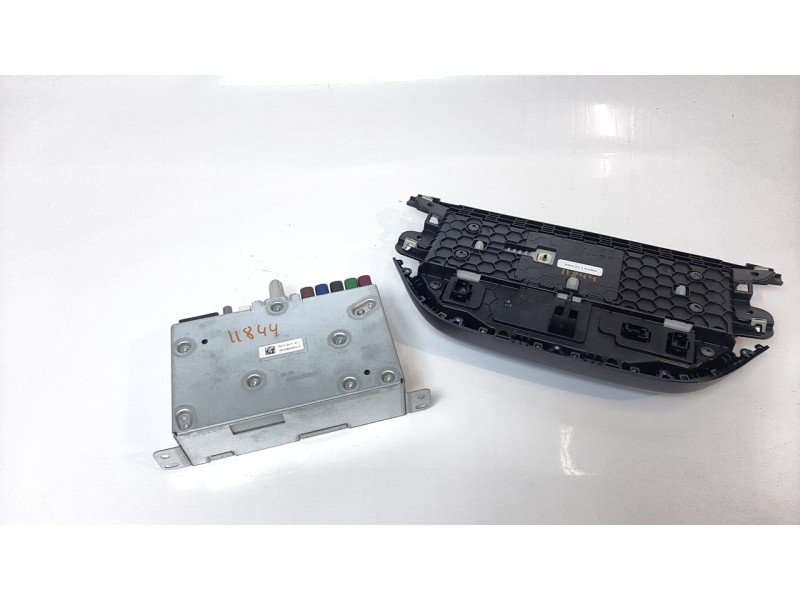 Recambio de sistema navegacion gps para opel corsa f gs referencia OEM IAM 9853114580  
