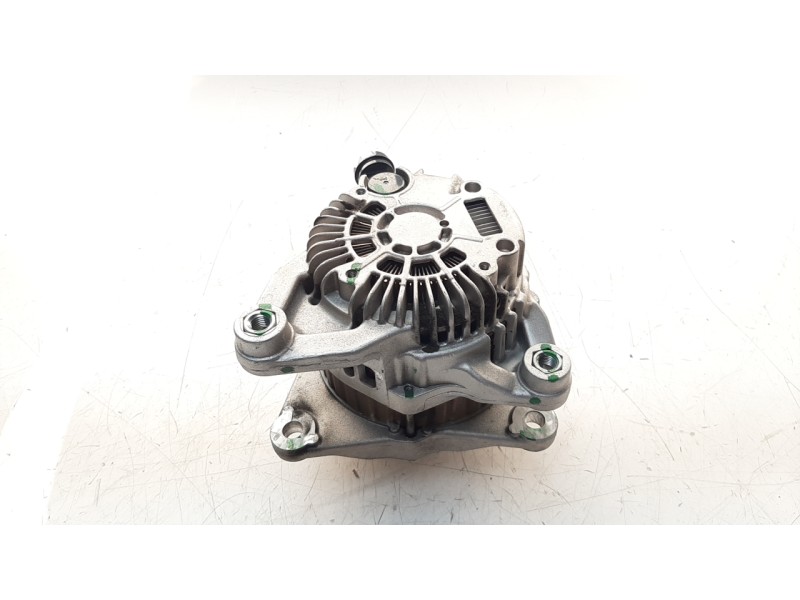 Recambio de alternador para mazda 2 lim. () 1.5 16v cat referencia OEM IAM P53NA5TJ0591AX ALF520453 