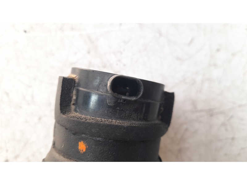 Recambio de bomba agua para land rover evoque 2.2 sd4 cat referencia OEM IAM 9017985A  