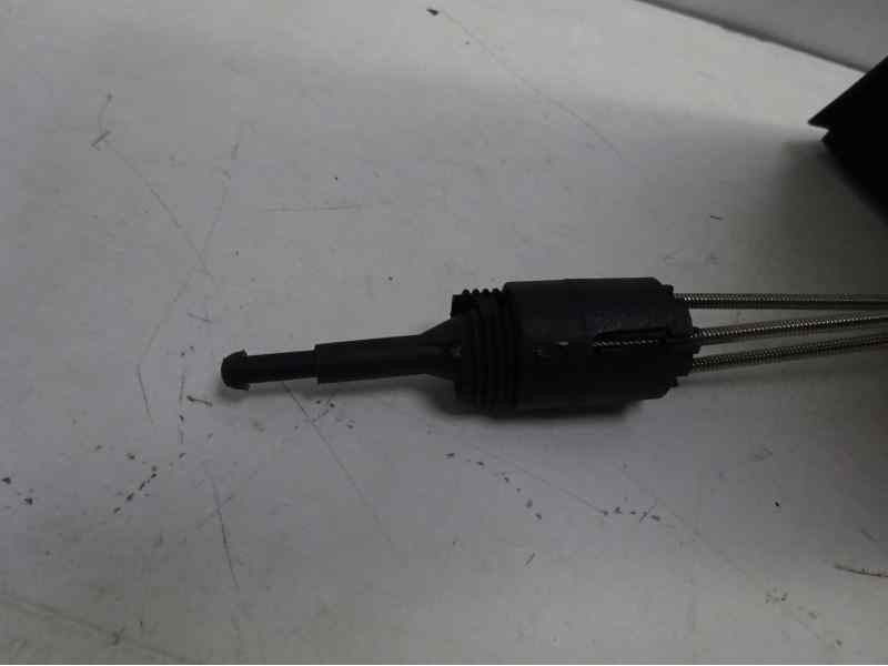 Recambio de retrovisor derecho para ford focus berlina (cap) referencia OEM IAM 1373380 1051036013 FD4247123