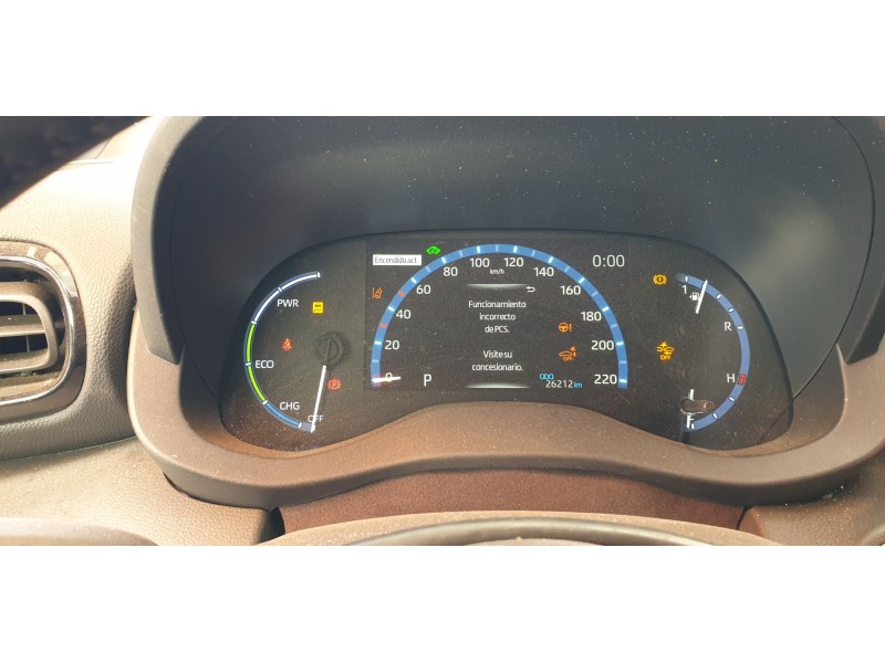 Recambio de cuadro instrumentos para toyota yaris cross hybrid fwd style referencia OEM IAM 83800F5B11  