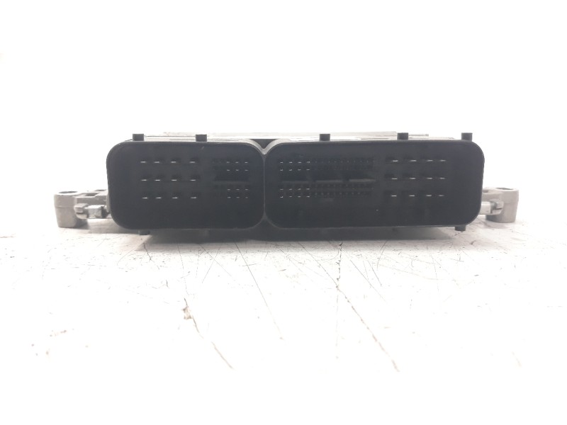 Recambio de centralita motor uce para hyundai ioniq referencia OEM IAM 954412BAX0 A3C0225730001 