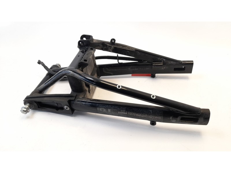 Recambio de puente trasero para kawasaki er 6 er 6f referencia OEM IAM 33001055326M  