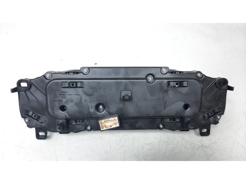 Recambio de cuadro instrumentos para peugeot 2008 (p1) 1.2 puretech referencia OEM IAM 9836056380  