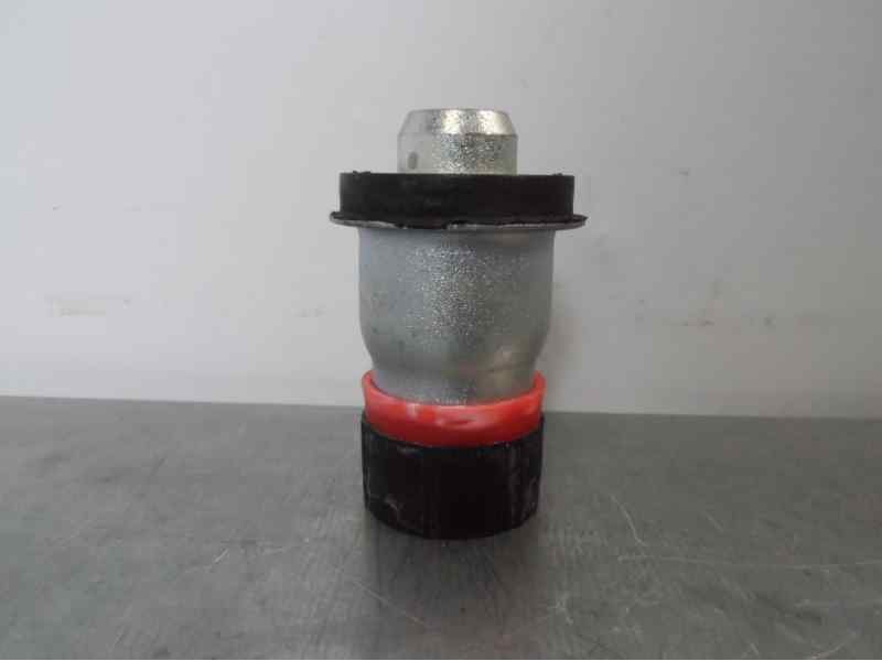 Recambio de puente delantero para renault megane ii berlina 5p referencia OEM IAM 8200742906 785720 