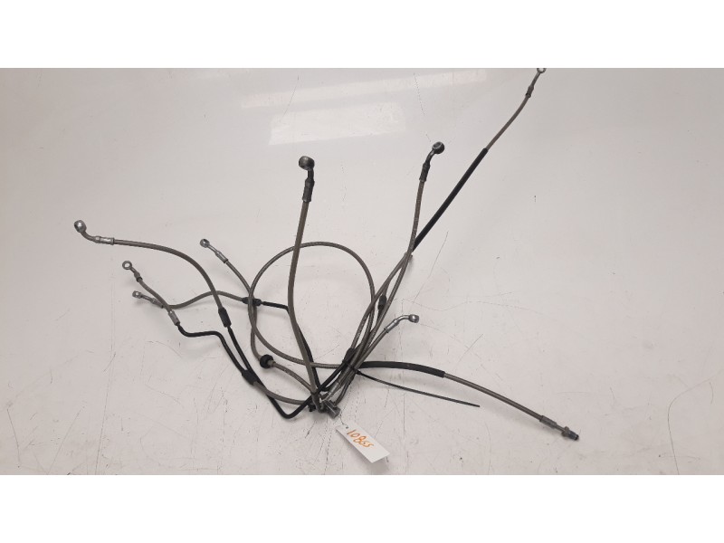 Recambio de tubo para bmw r 1250 r referencia OEM IAM 8524696  