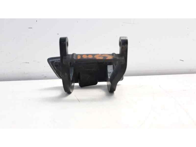 Recambio de molduras delanteras para land rover evoque 2.2 td4 cat referencia OEM IAM BJ3213W024  