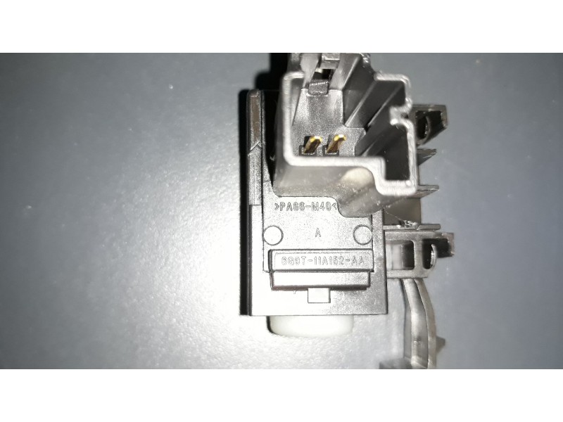 Recambio de interruptor para ford kuga (cbs) 2.0 tdci cat referencia OEM IAM 6G9T11A152AA  