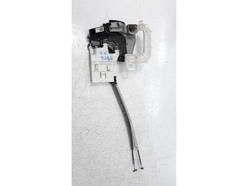 Recambio de cerradura puerta delantera derecha para hyundai ioniq referencia OEM IAM 81320G2010  