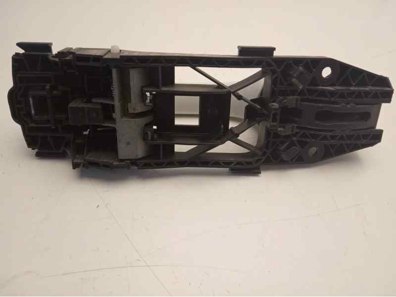 Recambio de maneta exterior trasera izquierda para volkswagen golf vii lim. sport by r-line bluemotion referencia OEM IAM 5G6845