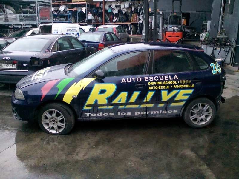 seat ibiza (6l1) del año 2008