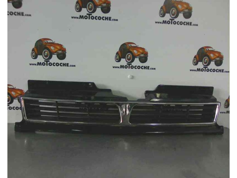 Recambio de rejilla delantera para mitsubishi santamo (hyundai) 2.0 cat referencia OEM IAM 86350M2010  7273