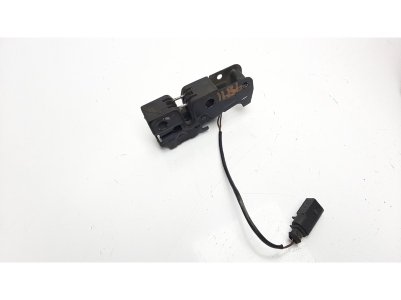 Recambio de cerradura capo para audi q7 (4l) 3.0 tdi referencia OEM IAM 4L0823509  