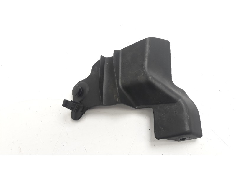 Recambio de moldura para bmw r 1250 r referencia OEM IAM 46638537938  