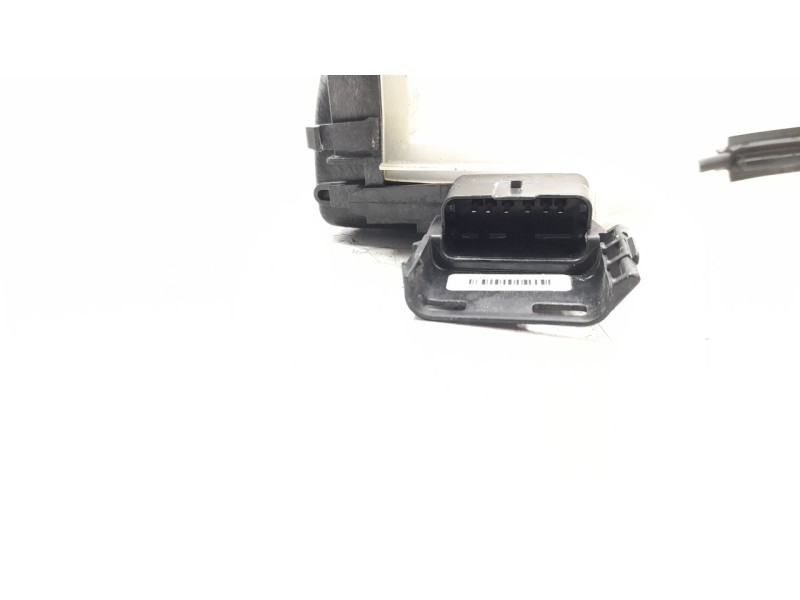 Recambio de cerradura puerta trasera derecha para peugeot 508 allure pack referencia OEM IAM 9813149580  