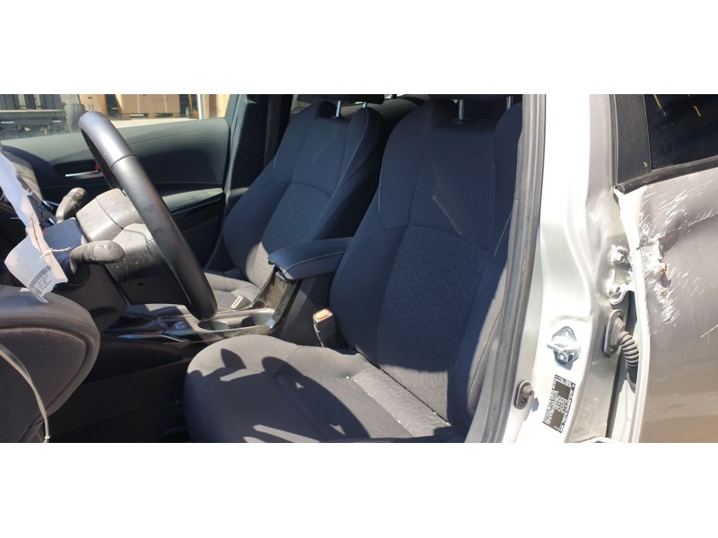 toyota corolla (e21) del año 2019