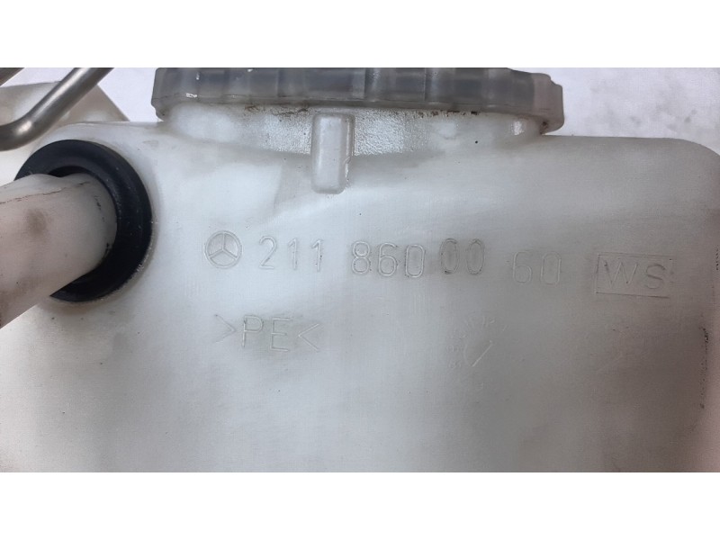 Recambio de deposito limpia para mercedes-benz clase e (w211) berlina 2.6 cat referencia OEM IAM 2118600060  