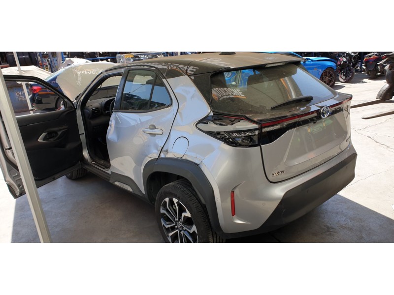 Recambio de bomba combustible para toyota yaris cross hybrid fwd style referencia OEM IAM 77020K0080  