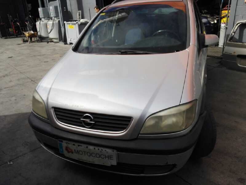 opel zafira a del año 1999