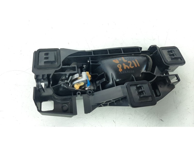 Recambio de maneta interior trasera derecha para peugeot 2008 (p1) 1.2 puretech referencia OEM IAM 98201552VV  