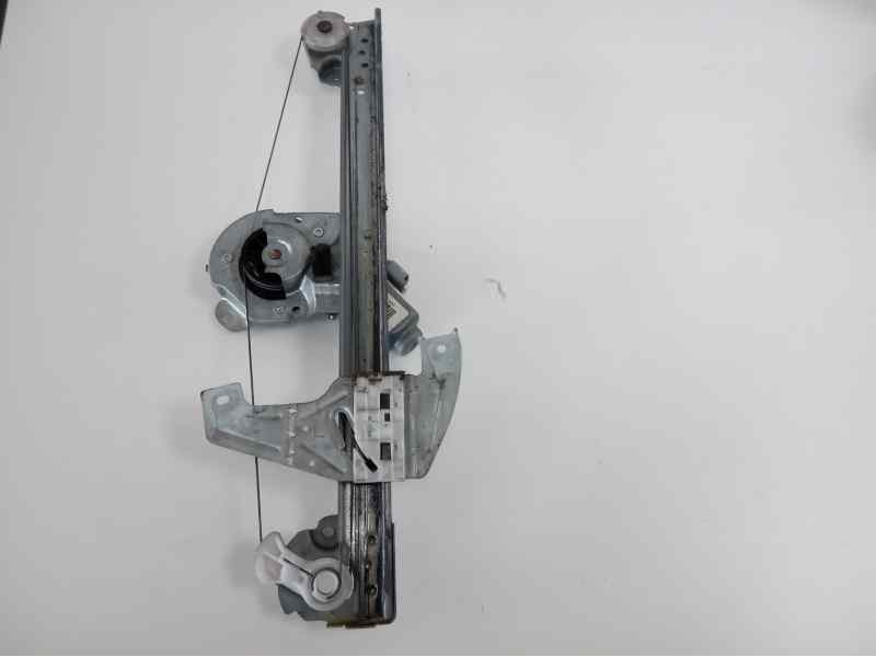 Recambio de elevalunas delantero izquierdo para toyota aygo (kgb/wnb) básico referencia OEM IAM 698200H010 106073402 111213