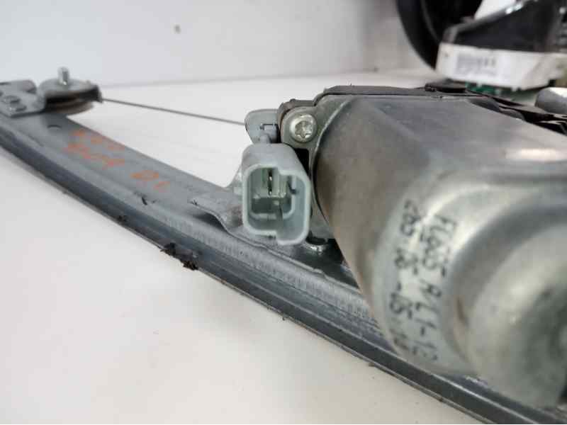 Recambio de elevalunas delantero izquierdo para toyota aygo (kgb/wnb) básico referencia OEM IAM 698200H010 106073402 111213