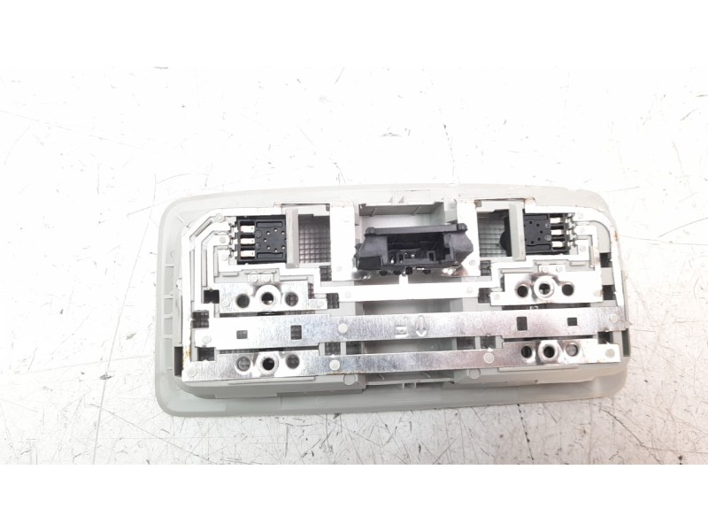Recambio de luz interior para mazda cx-5 2.2 turbodiesel cat referencia OEM IAM KD455131075  