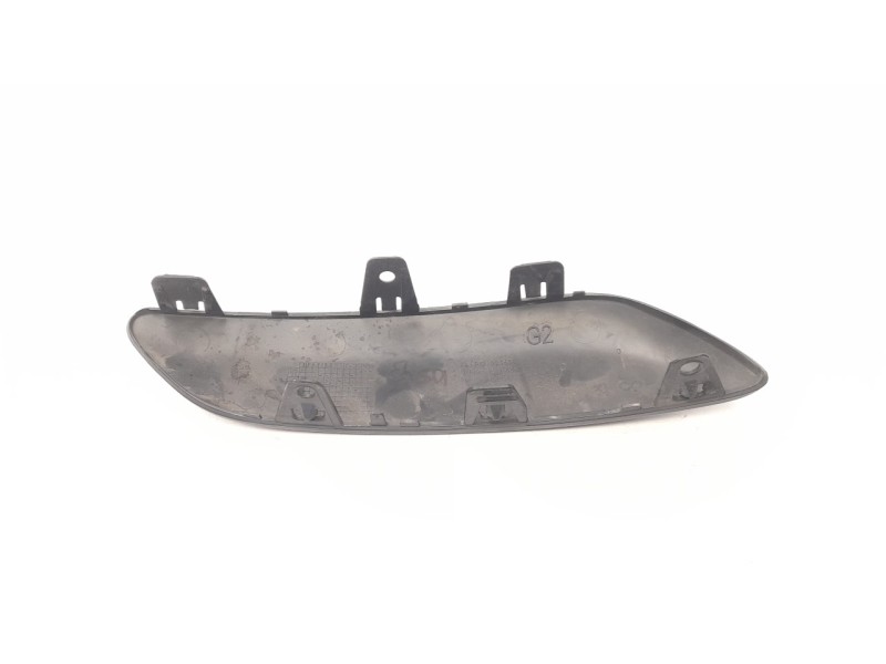 Recambio de molduras delanteras para peugeot 207 1.4 referencia OEM IAM 9649582580  