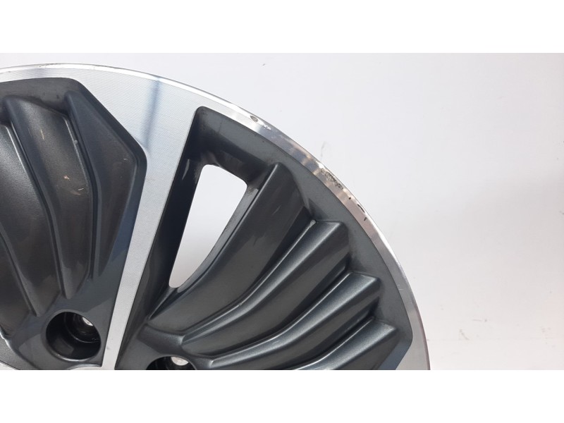 Recambio de llanta para hyundai ioniq referencia OEM IAM 52910G2700  