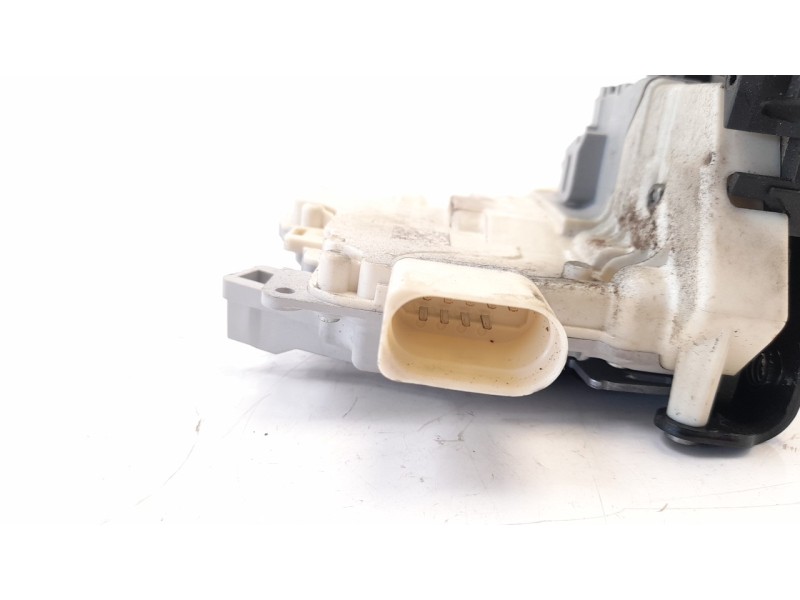 Recambio de cerradura puerta trasera izquierda para audi a3 (8v) 2.0 16v tdi referencia OEM IAM 4G0839015B  