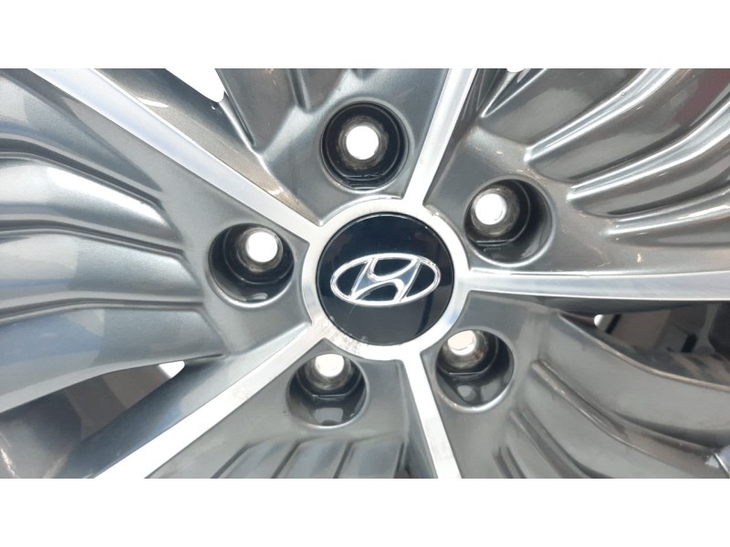 Recambio de llanta para hyundai ioniq referencia OEM IAM 52910G2700  