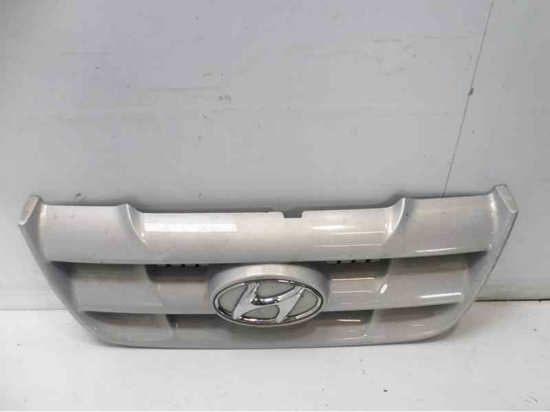 Recambio de rejilla delantera para hyundai matrix (fc) 1.5 crdi gls referencia OEM IAM 8636117010 HN7152001 
