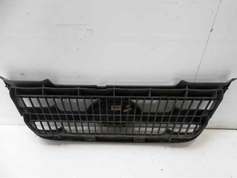 Recambio de rejilla delantera para hyundai matrix (fc) 1.5 crdi gls referencia OEM IAM 8636117010 HN7152001 