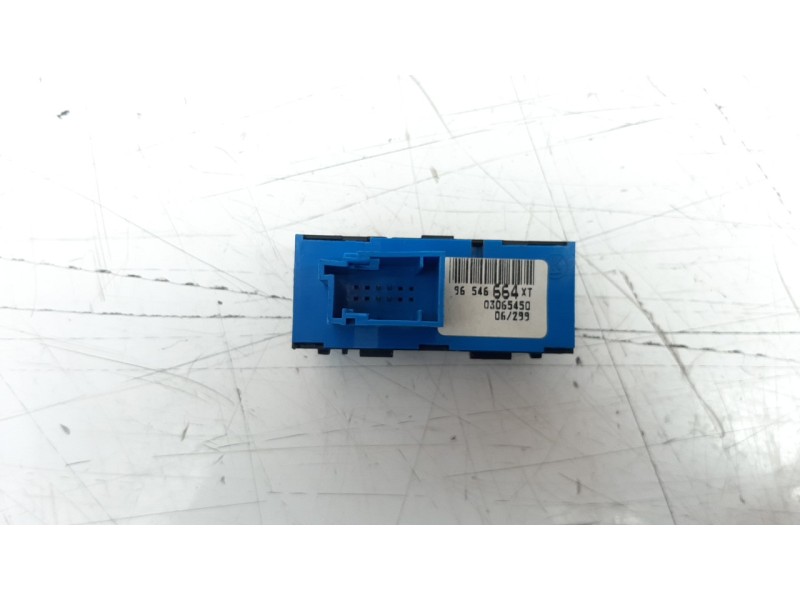 Recambio de interruptor para citroen c3 1.4 referencia OEM IAM 96546664XT  