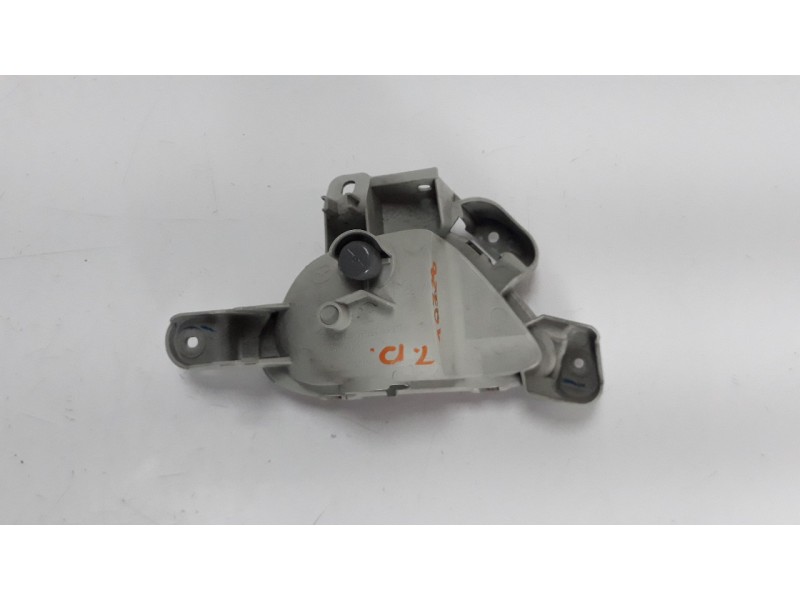 Recambio de faro antiniebla trasero derecho para mazda 2 lim. () 1.5 16v cat referencia OEM IAM DA6A5135Y  