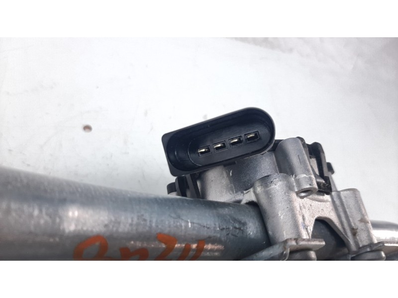 Recambio de motor limpia delantero para peugeot 2008 (p1) 1.2 puretech referencia OEM IAM 9824784980  