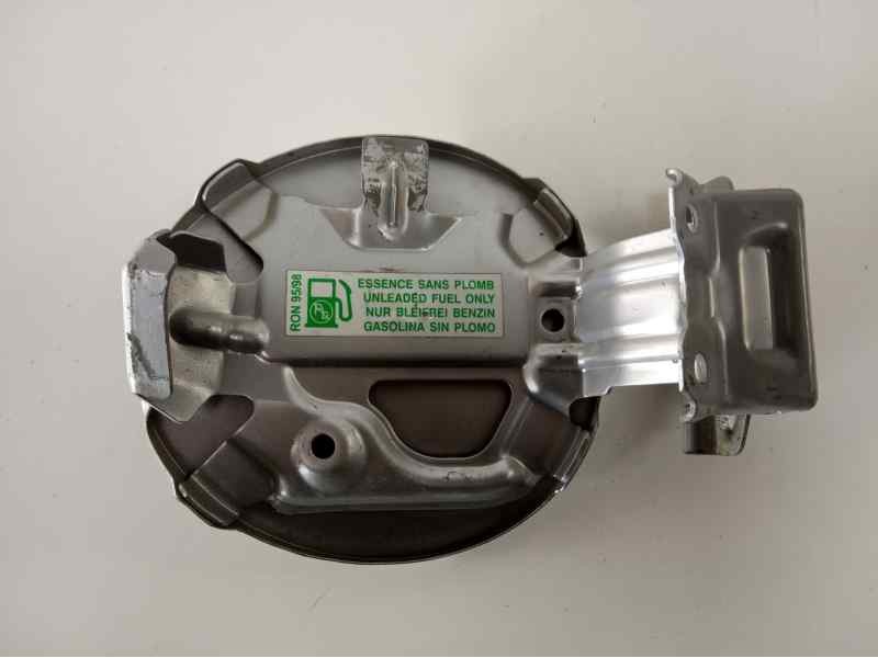 Recambio de tapa exterior combustible para toyota aygo (kgb/wnb) básico referencia OEM IAM 772010H011  
