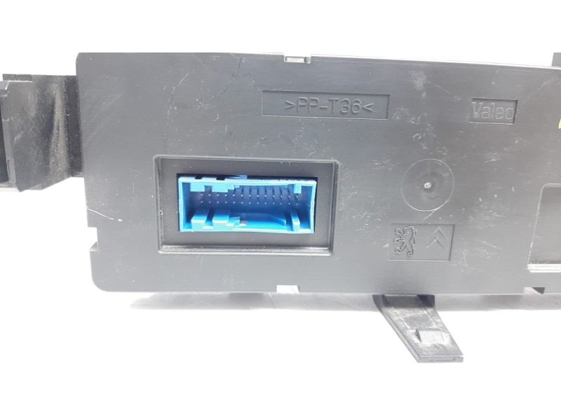 Recambio de mando climatizador para citroen c3 1.4 referencia OEM IAM 96588239XT  