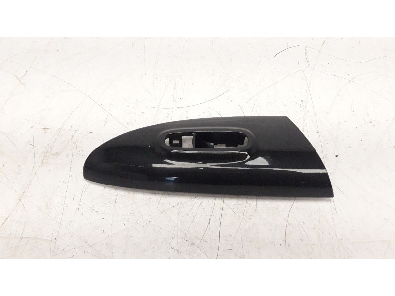 Recambio de moldura para nissan juke (f15) 1.2 16v cat referencia OEM IAM 809601KM3A  
