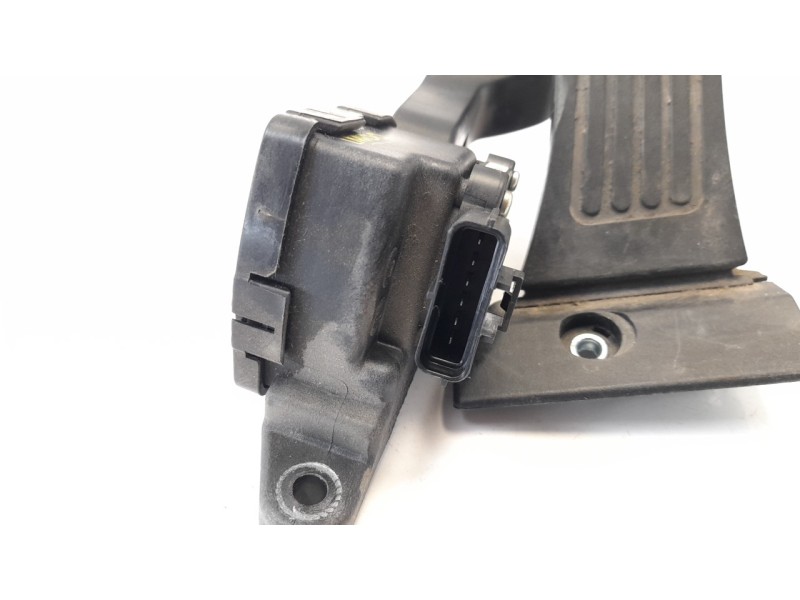 Recambio de potenciometro pedal para hyundai ix35 1.7 crdi cat referencia OEM IAM IDT2419A2S000  