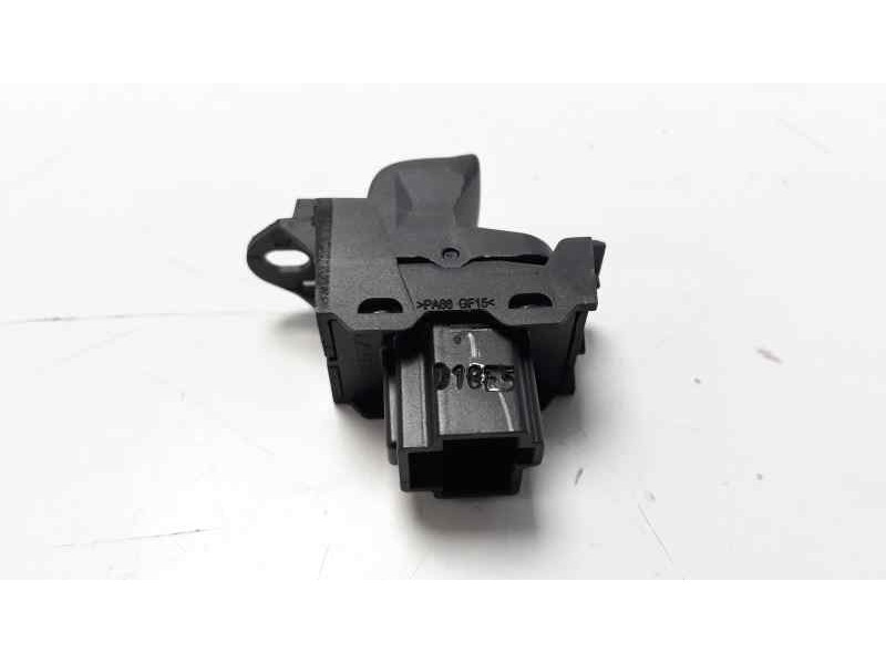 Recambio de mando elevalunas delantero derecho para volvo s40 berlina 1.8 momentum referencia OEM IAM 30658448  