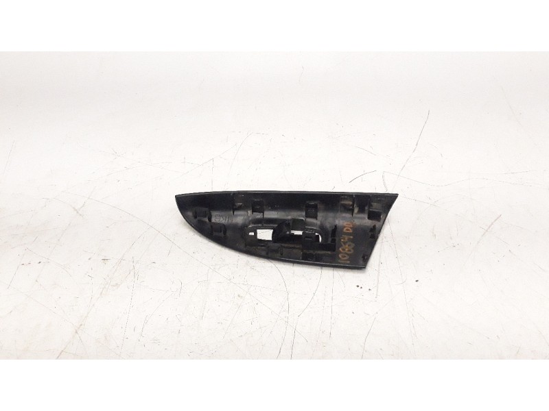 Recambio de moldura para nissan juke (f15) 1.2 16v cat referencia OEM IAM 809601KM3A  