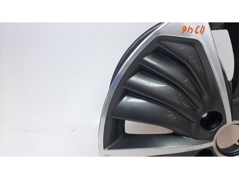 Recambio de llanta para hyundai ioniq referencia OEM IAM 52910G2700  