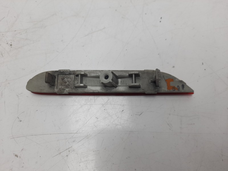 Recambio de piloto trasero izquierdo paragolpes para nissan x-trail (t32) 1.6 dci turbodiesel cat referencia OEM IAM 25023005  
