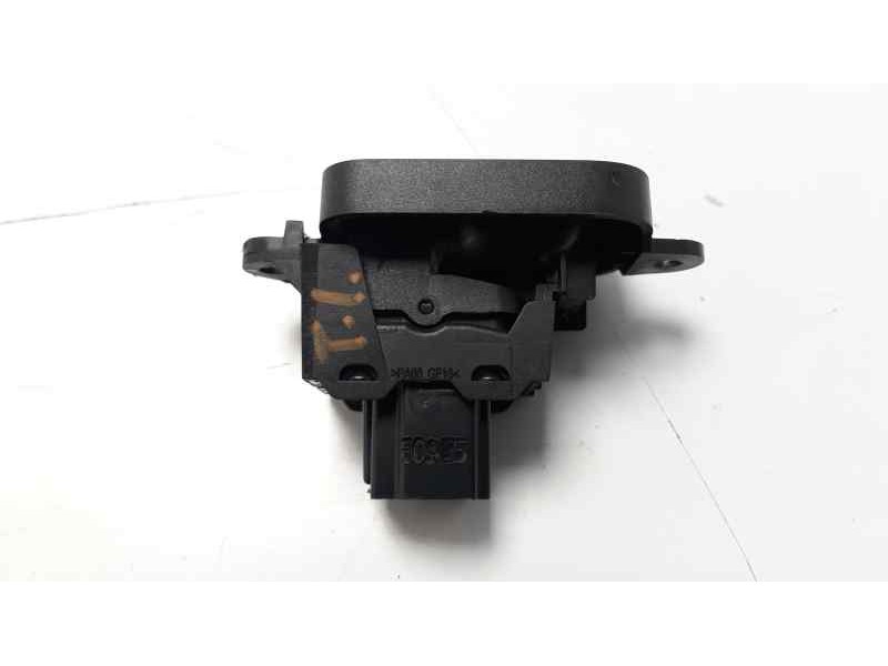 Recambio de mando elevalunas trasero izquierdo para volvo s40 berlina 1.8 momentum referencia OEM IAM 30658449  
