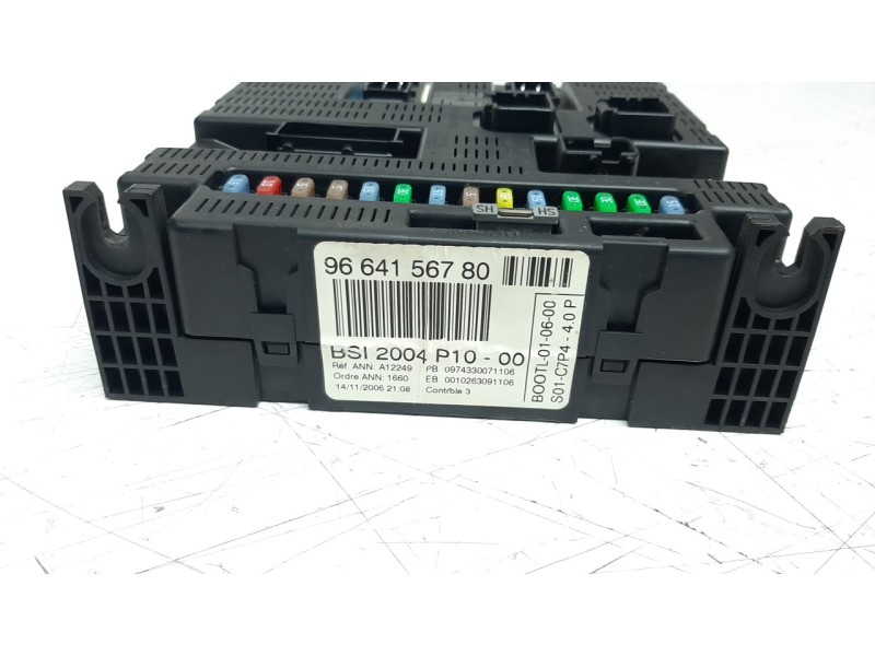 Recambio de caja reles / fusibles para citroen c3 1.4 referencia OEM IAM 9664156780  