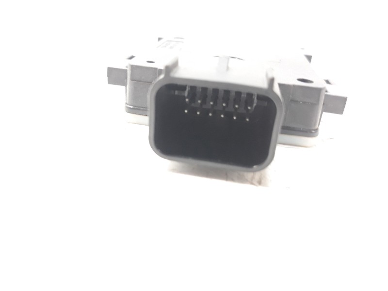 Recambio de modulo electronico para kia niro referencia OEM IAM 99140AT000  