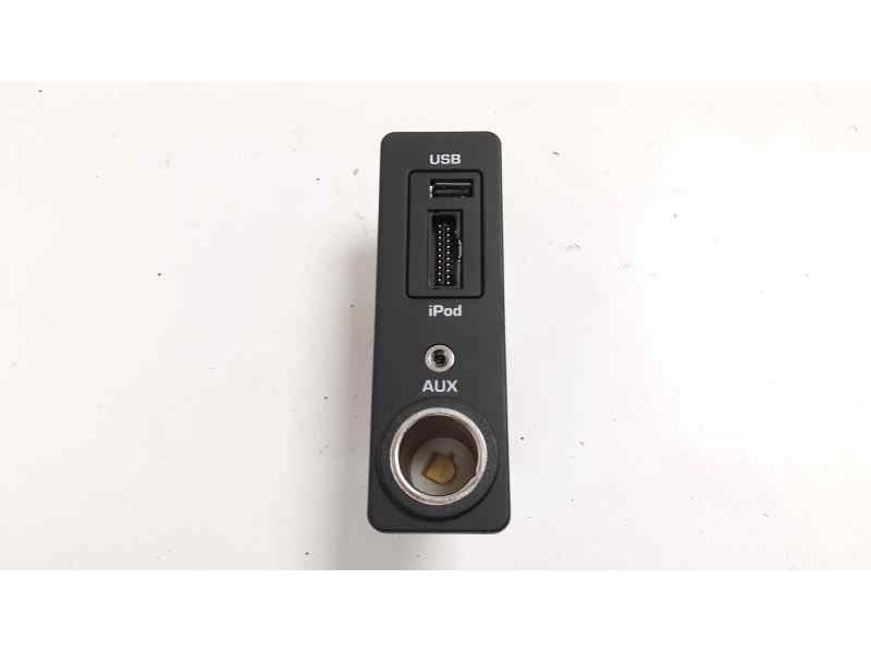 Recambio de mando multifuncion para volvo s40 berlina 1.8 momentum referencia OEM IAM 8X2319C166AD  