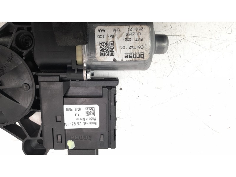 Recambio de motor elevalunas delantero izquierdo para jeep compass ii business 4x2 referencia OEM IAM 0130822874  
